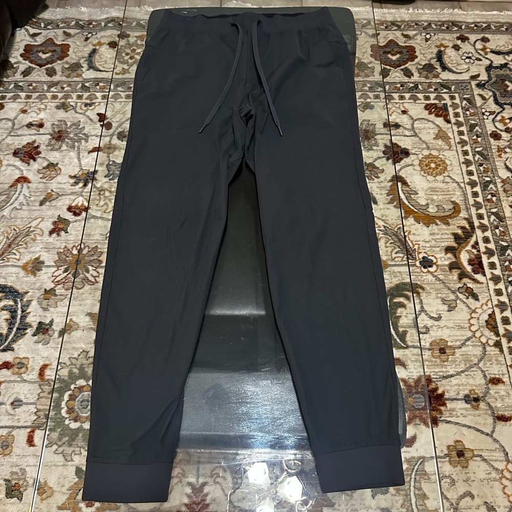Men’s Black Lululemon Joggers Size L